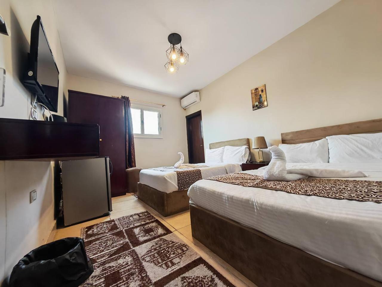 Hur Pyramids Inn Kafret el-Gabal Buitenkant foto